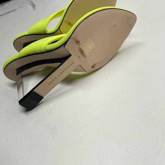 Good American Cinder-F*cking-Rella Pointed Toe Sandal Acrylic Heels greenyellow - Picture 5 of 7